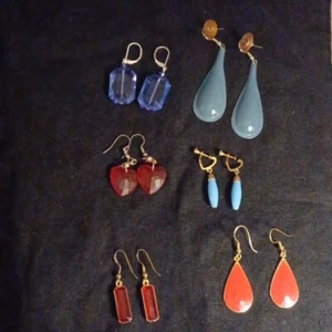 Vintage Dangle earrings red blue costume jewelry Orange lot of 6 - Picture 1 of 1