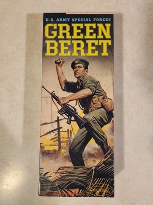 1966 Aurora Green Beret Factory Sealed Model Kit No. 413-100 - Image 1 of 4