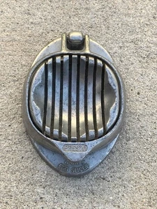 Vintage 50er Jahre Presto 4 Wege Aluminium Eierschneider mit Metalldrahtschneider - Bild 1 von 5