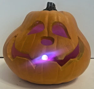 Vintage Gemmy Industries beleuchtete Halloween Schaumstoffform Kürbis Jack O Laterne 9 Zoll - Bild 1 von 7
