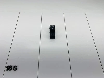 BOTÓN INTERRUPTOR VENTANA PUERTA LADO CONDUCTOR DELANTERO IZQUIERDO VOLKSWAGEN GTI OEM Foto 1 de 4