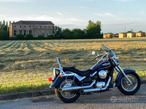 Kawasaki VN 800 - anno 2002 - Foto 1 di 3