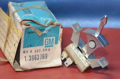 NOS 1970-1981 Chevrolet Camaro Heater Fan Blower Switch w/o A/C Indak GM 3963769 - Image 1 of 4