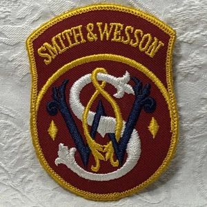SMITH & WESSON Gun Rifle Firearm Patch Embroidered Intertwined S &W - Picture 1 of 5