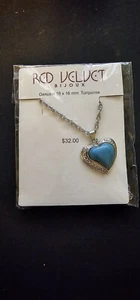 Red Velvet Bijoux Necklace Genuine 16 X 16 MM Turquoise Heart Pendant Silvertone - Picture 1 of 2