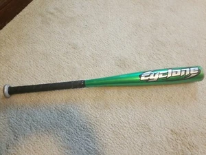 Easton Cyclone 27” 20 oz MDL LK32 2 1/4” Barrel Youth -7 - Y430 - Picture 1 of 4