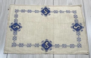 Rara sciarpa comò vintage ricamata cavalluccio marino centrino 17”x11” tessuto blu - Foto 1 di 6