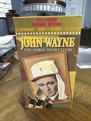 Three Musketeers The 1933 John Wayne Ruth Hall 12 Part Movie Serial 2 VHS Tape - Image 1 of 4
