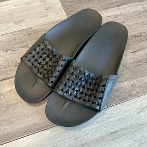 Sandalias para mujer OluKai Kamola talla 11 informales de cuero tejido negro sin cordones - Imagen 1 de 8