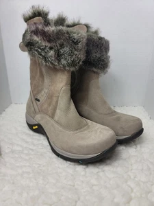 Dansko Women Boots Size 7.5 Brown Leather Faux Fur lined Waterproof Vibram Sole - Picture 1 of 9