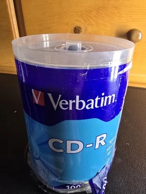 Verbatim 94554 52x CD-R 700MB Capacity Gray 100/Pack. NEW - Image 1 of 4