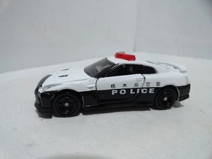 @@ Tomica No.23 Nissan GT-R police car!!! @@ - Picture 1 of 7