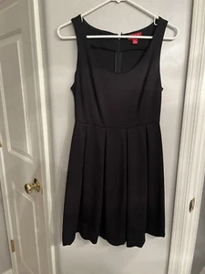 Elle Women’s Black Sleeveless Dress Size 4 - Picture 1 of 6