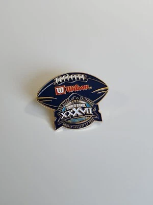 Pin de recuerdo del Super Bowl XXXVII Tampa Bay Buccaneers (48) Oakland Raiders (21) Foto 1 de 4