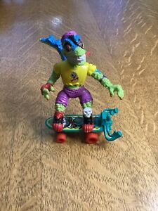 Vintage Teenage Mutant Ninja Turtles Mondo Gecko Figure Complete 1990 TMNT Skate