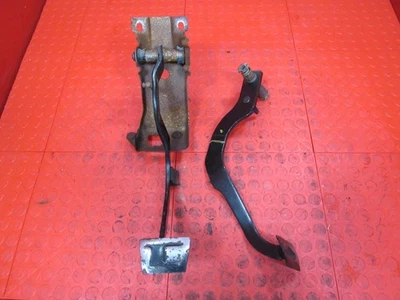 96-00 Chevrolet GMC C/K 2500 3500 Conjunto de pedal de embrague de freno pedales manuales 0318 Foto 1 de 4