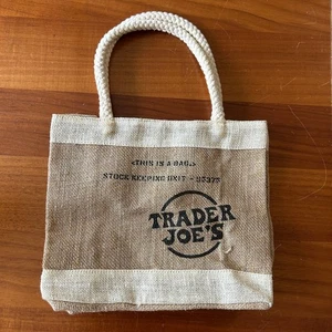 Rare Reusable Trader Joe's Grocery Bag 13x10x5 Burlap Jute Braided Handle 95373 - Picture 1 of 11