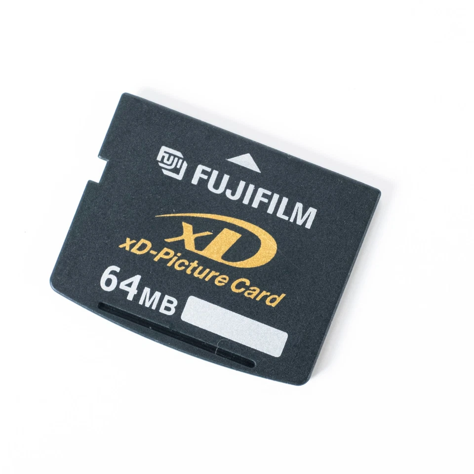 Fujifilm XD Picture Memory Card 64MB - Suitable for Olympus or Fujifilm Cameras - Image 1 of 1