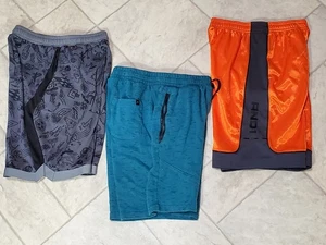 Lote Mixto de 3- Pantalones Cortos de Gimnasio Cintura Elástica para Niños Talla L And1 y Tek Gear & Art Class - Imagen 1 de 13