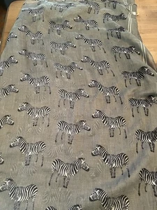 Zebra Schal handgefertigt Zebramuster Siebmuster - Bild 1 von 4