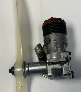 Excellent Vintage Mccoy .35 35 Nitro CL Control Line FF Model Airplane Engine - Picture 1 of 2