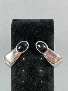 Napier Dangle Earrings Black Silver Tone Mid Century Modernist Boho Pierced 1.5" - Picture 1 of 11