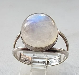 FABULOUSE 925 STERLING SILVER NATURAL 12 mm. ROUND MOONSTONE RING SIZE 7.75 - Picture 1 of 11