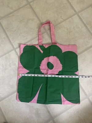Bolso de Mano Marimekko. Rosa y verde. 18”x17,5”. Nuevo. edición limitada Foto 1 de 4