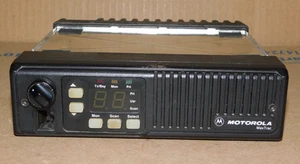 Motorola MaxTrac 300 D43MJA7JA5AK VHF Mobile Transceiver Radio 144-172 - Picture 1 of 10