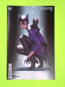 Catwoman #64b Vol. 5 2024 DC Comics Variant High Grade Comic Book G9-125 - Picture 1 of 2