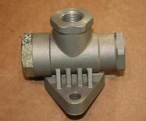 Wabco Double Check Valve 4342080240 - Picture 1 of 2