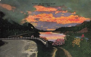 Sunset on the Columbia River, Oregon Vintage PC - Picture 1 of 2