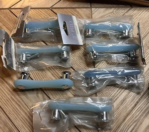 InterDesign Set of 7 Blue 3" Modern Drawer Pull Handles for Cabinets - Picture 1 of 5