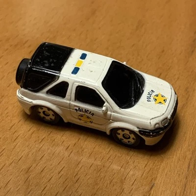 2003 Famosa Policia Land Rover Discovery Micro Machines - Image 1 of 4