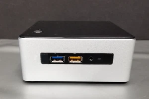 Intel NUC MICRO PC (NUC6i3SYH), i3-6100U 2,3 GHz, 8 GB RAM, 128 GB SSD, W11 Pro - Foto 1 di 8