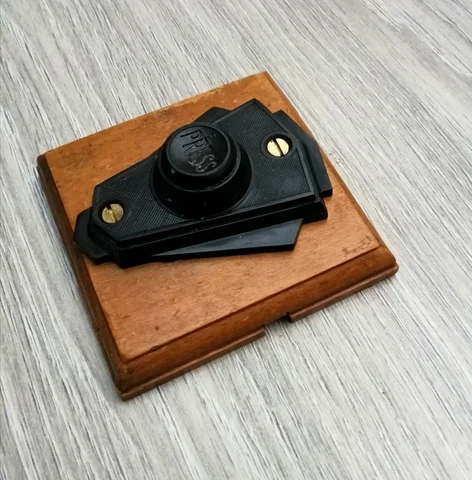 ORIGINAL ART DECO VINTAGE BAKELITE ELECTRIC DOOR  BELL PUSH PRESS BUTTON Cover