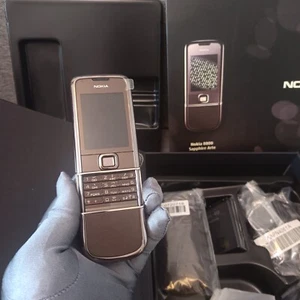 RARE COLLECTION NOKIA 8800 SAPPHIRE ARTE 8800e RM-233 1GB UNLOCKED MOBILE PHONE - Afbeelding 1 van 24