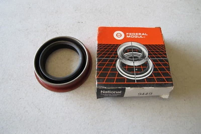 Sello de carcasa de extensión de transmisión automática trasero National 9449 para Buick Chevy GMC Foto 1 de 2