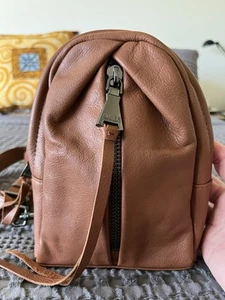 Aimee Kestenberg Tamitha Leather Sling Bag Chestnut Bundle With Slip Wallet - Picture 1 of 13