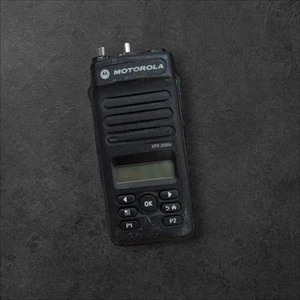 Motorola XPR 3500e MOTOTRBO Digital Radio - AS-IS (IL) - Zdjęcie 1 z 4