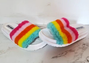 Steve Madden Rainbow Faux Fur Sophlyn Furry Platform Sandals Size 6 - Picture 1 of 6