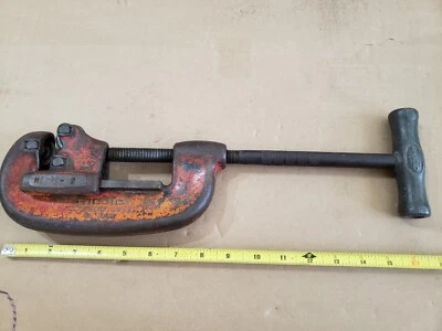 Vintage No. 1-2 Ridgid  - Heavy Duty Pipe Cutter Tool 1/8&#34; to 2&#34; - Made in USA - Image 1 of 4