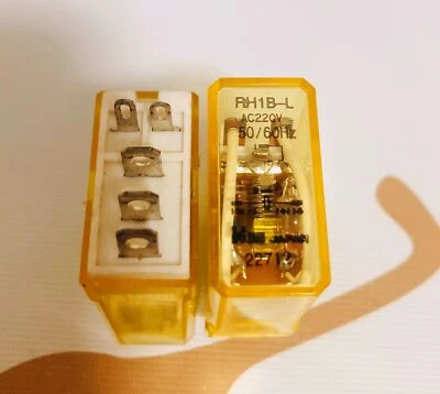 RH1B-L AC220V Power Relay 10A 50/60HZ 5 Pins x 1PC NEW - Image 1 of 4