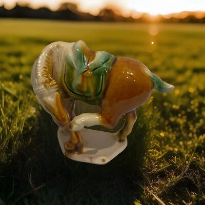 Винтажная фигурка китайского военного коня династии Тан в капельном стиле глазурь керамическая коричневая 5 дюймов - Изображение 1 из 4