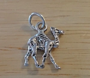 Sterling Silver 16x14mm 1 Hump Camel Dromedary Zoo Animal Charm - Picture 1 of 4