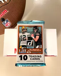 2017 DONRUSS NFL HOBBY Pack from Mega Box (10 cards) Patrick Mahomes Rookie RC? - Picture 1 of 6