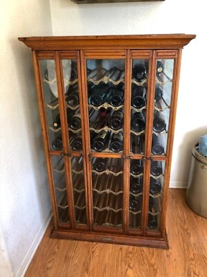 古董通用商店商品橡木丝带展示柜用于葡萄酒 — 第 1/4 张图片