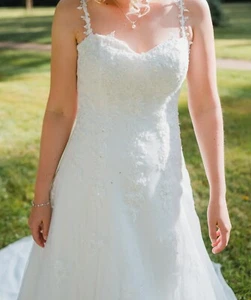 Hochzeitskleid A-Linie mit Schleppe und tollem Rückenausschnitt 36/38 - Bild 1 von 4