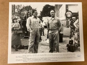 Gene Hackman & Sheb Wooley Signed "Hoosiers" Movie Set 8x10 Photo JSA Cert.# - Picture 1 of 2