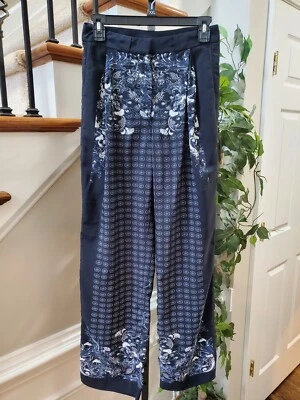 Pantalón informal H&M para mujer azul marino fluido poliéster pierna recta talla 4 Foto 1 de 4